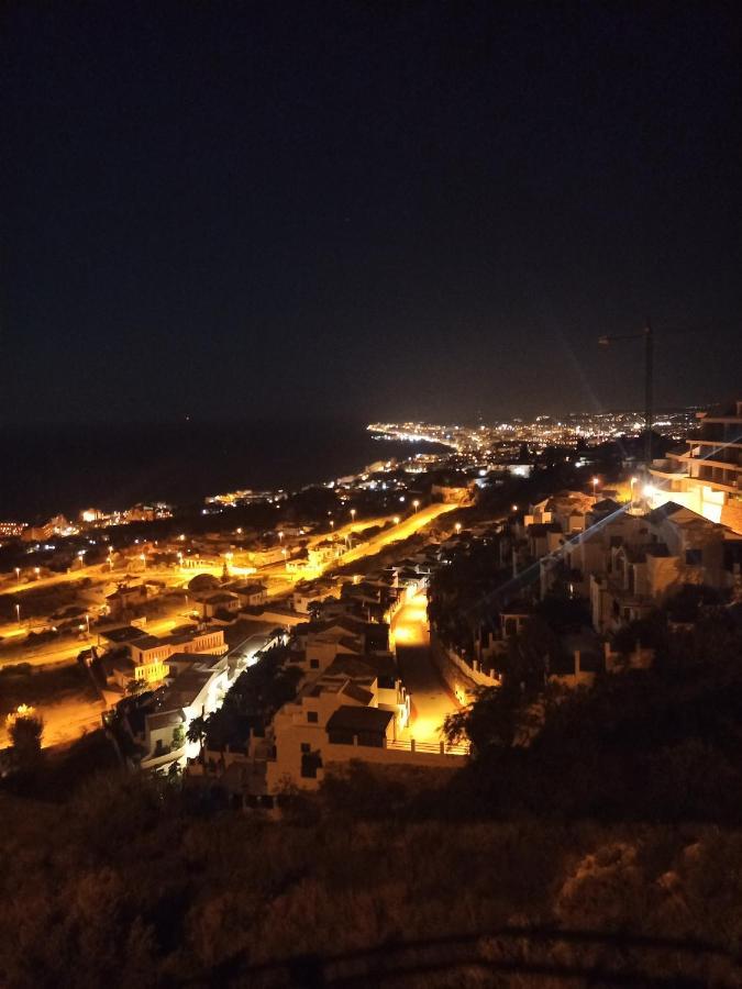 Sweet Home Benalmadena, Estudio Con Vistas Al Mar Y Excelente Conexion Wifi, Para No Fumadores, Con Piscinas, Sea Views, With Swimming Pools, Completely Renovated, Ideal For Older People, Bright With Morning Sun, No Smoking Dış mekan fotoğraf