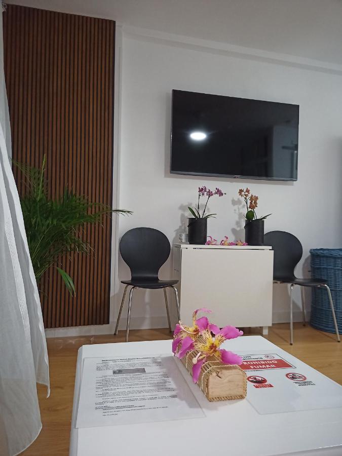 Sweet Home Benalmadena, Estudio Con Vistas Al Mar Y Excelente Conexion Wifi, Para No Fumadores, Con Piscinas, Sea Views, With Swimming Pools, Completely Renovated, Ideal For Older People, Bright With Morning Sun, No Smoking Dış mekan fotoğraf