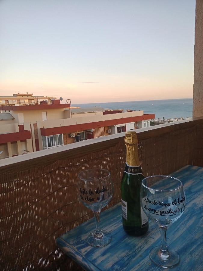 Sweet Home Benalmadena, Estudio Con Vistas Al Mar Y Excelente Conexion Wifi, Para No Fumadores, Con Piscinas, Sea Views, With Swimming Pools, Completely Renovated, Ideal For Older People, Bright With Morning Sun, No Smoking Dış mekan fotoğraf