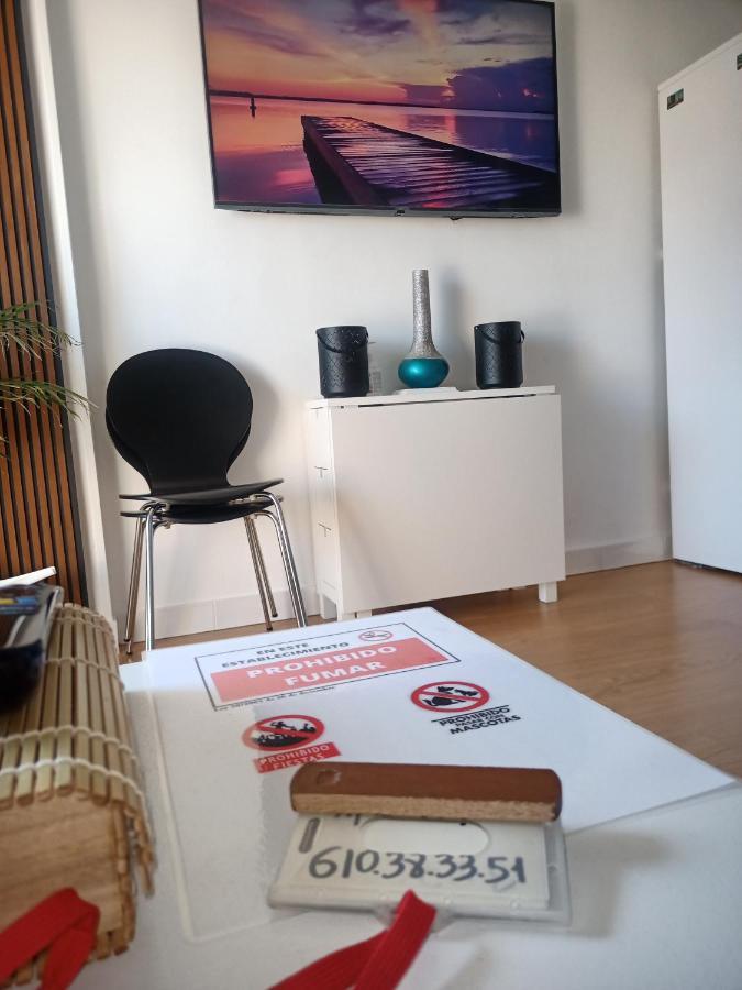Sweet Home Benalmadena, Estudio Con Vistas Al Mar Y Excelente Conexion Wifi, Para No Fumadores, Con Piscinas, Sea Views, With Swimming Pools, Completely Renovated, Ideal For Older People, Bright With Morning Sun, No Smoking Dış mekan fotoğraf